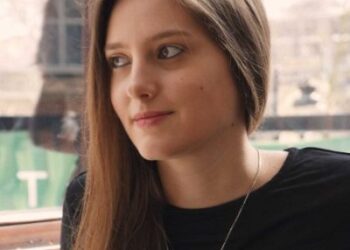 Literary character approach helps LLMs simulate more human-like personalities